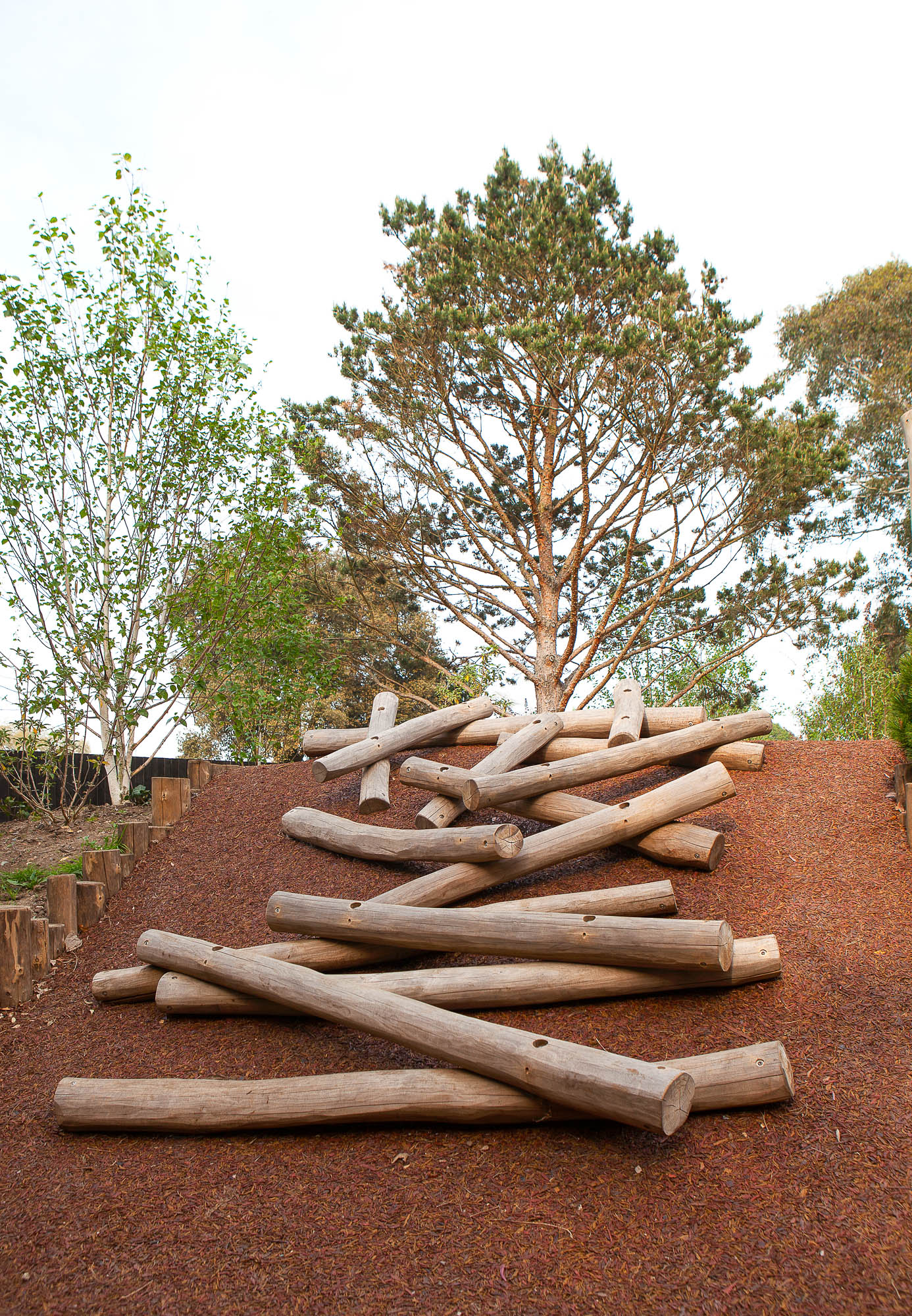 PHOTO PLAY TT.SP .03.2 log scramble natural playground equipment 03 1