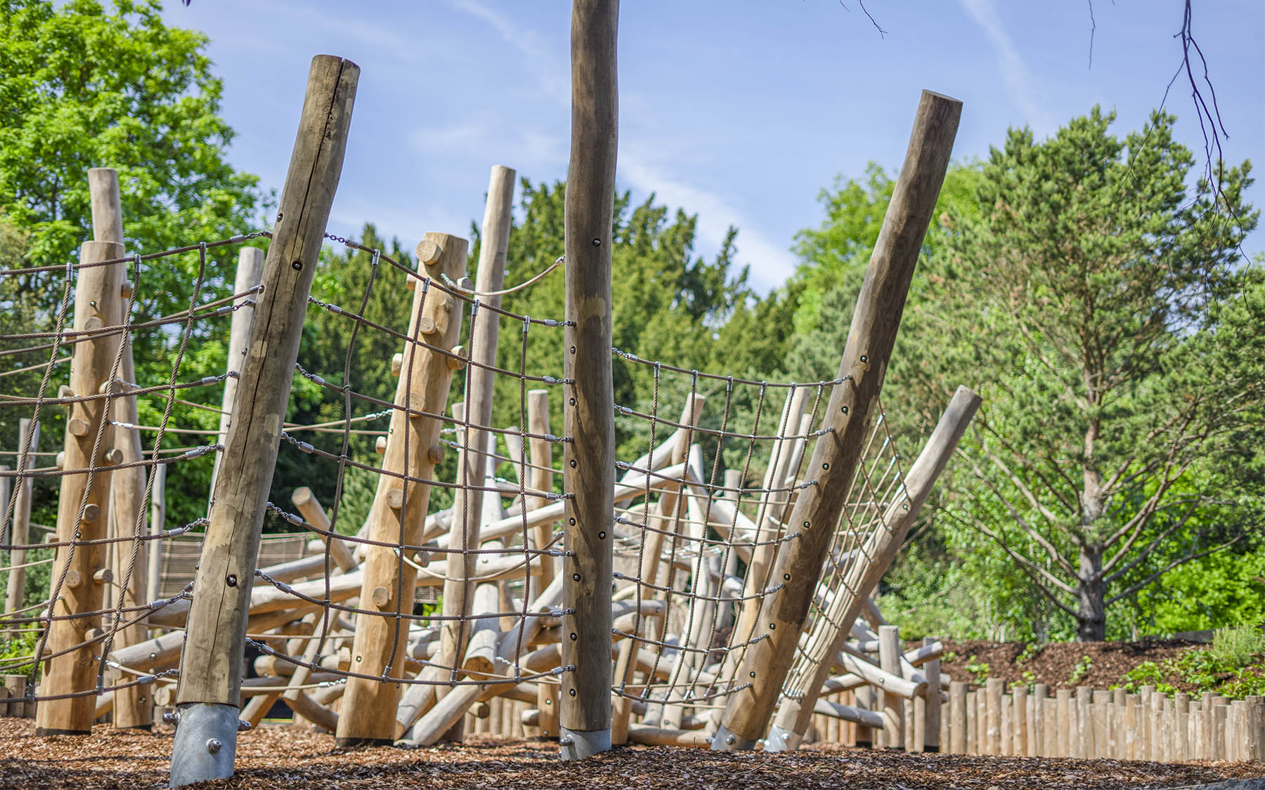 natural playground equipment robinia climbing nets