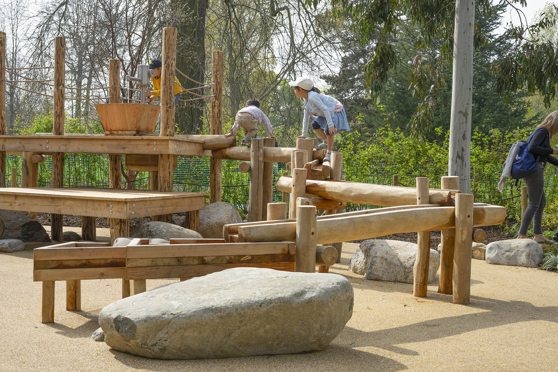 sand and water play equipment log trough