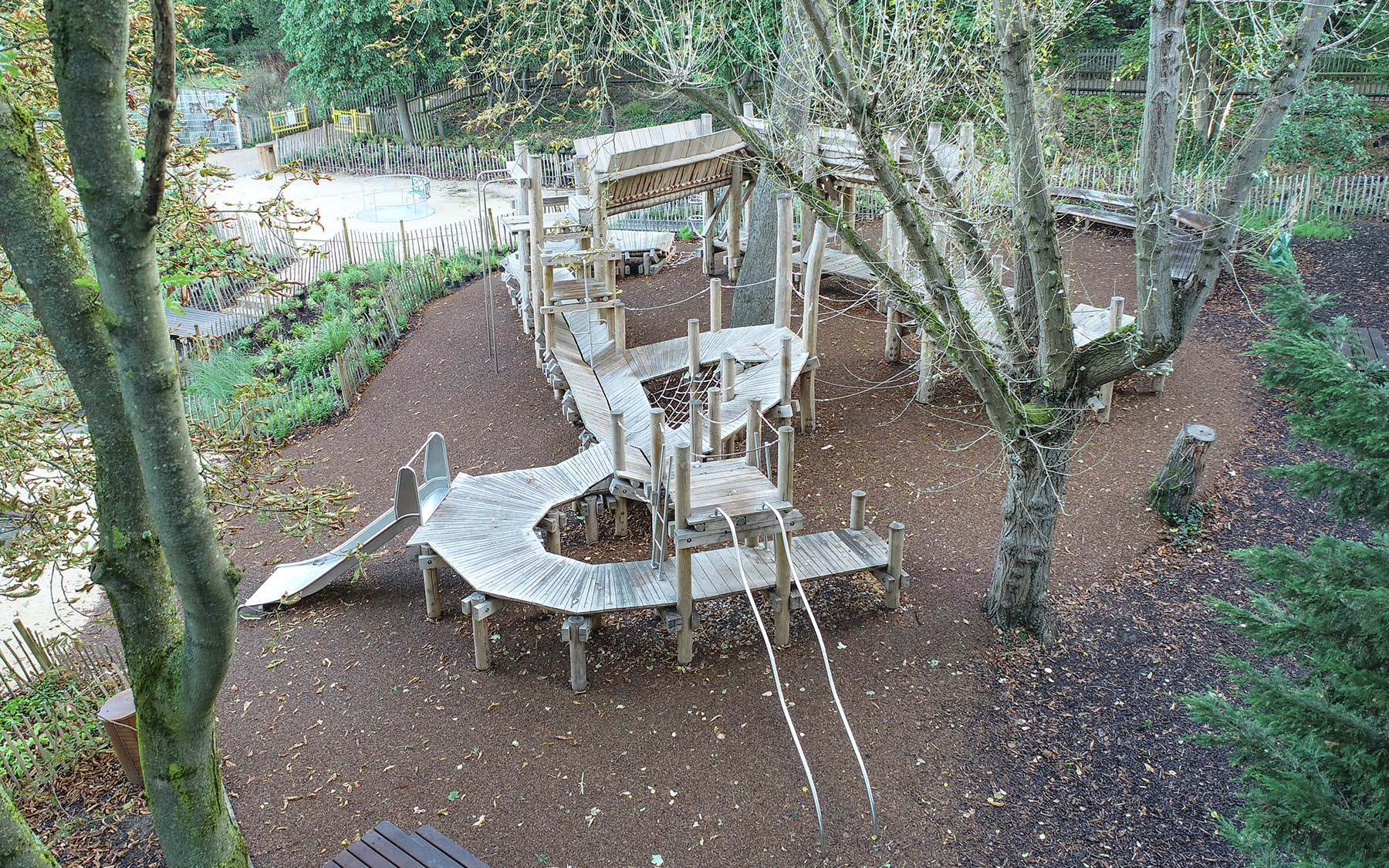 bespoke playgrounds holland park